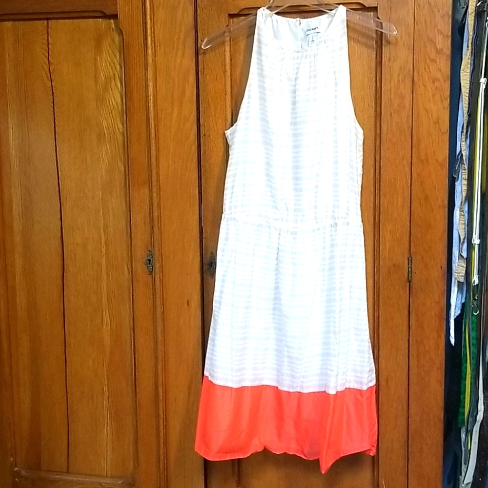 Women's dress